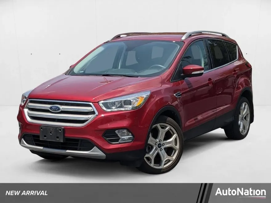 2019 Ford Escape Titanium photo 1