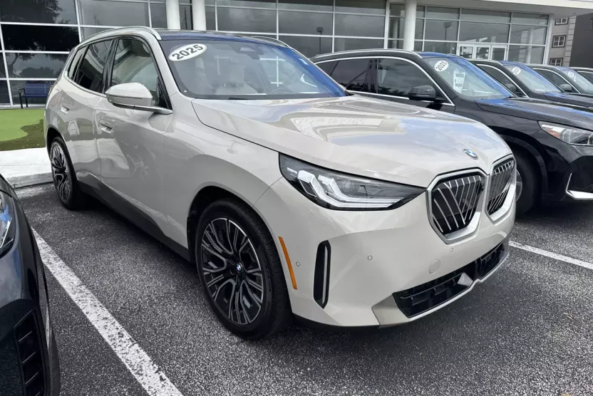 2025 Bmw X3 30x Drive photo 1