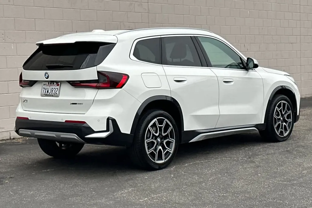 2023 Bmw X1 XDrive28i photo 1