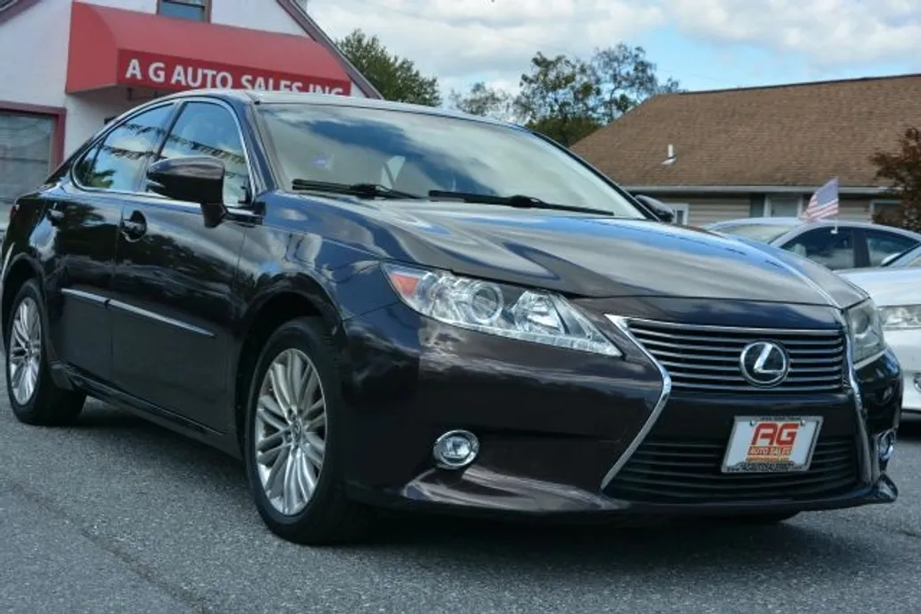 2015 Lexus ES 350 photo 1