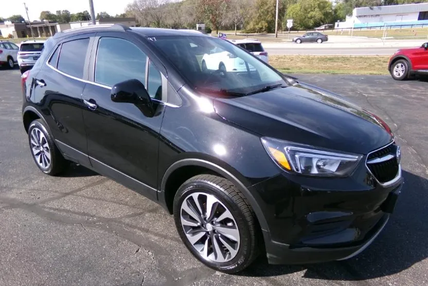2022 Buick Encore Preferred photo 1
