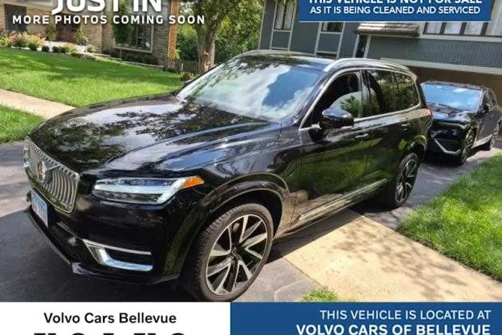 2022 Volvo XC90 Recharge Inscription Expression photo 1