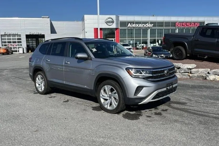 2022 Volkswagen Atlas V6 SE Technology photo 1