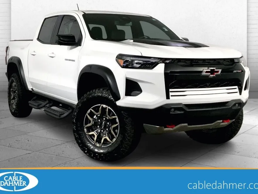 2024 Chevrolet Colorado ZR2 photo 1