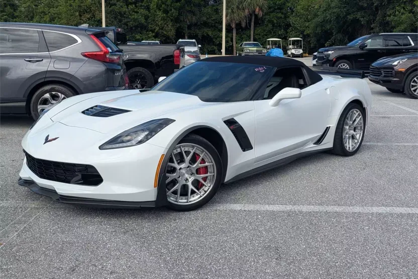 2017 Chevrolet Corvette Convertible Z06 2LZ photo 1