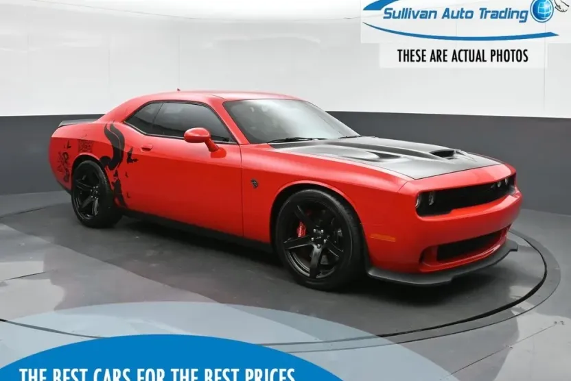2018 Dodge Challenger SRT8 Hellcat photo 1