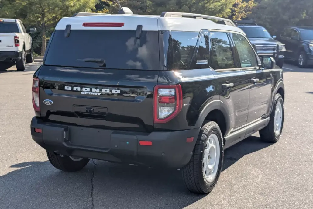 2025 Ford Bronco Sport Heritage photo 1