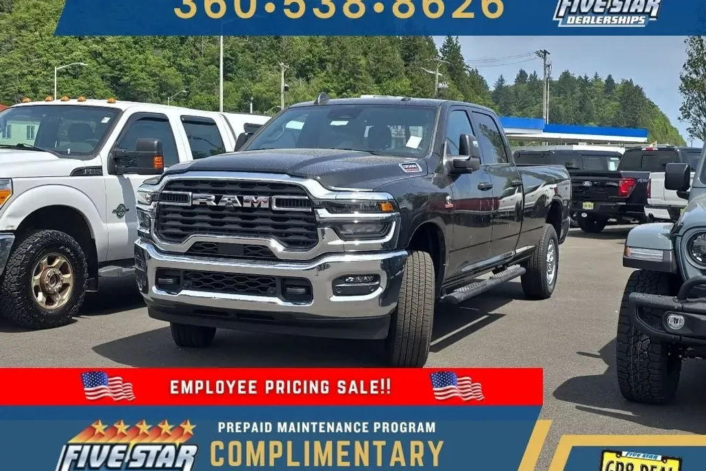 2025 Ram 3500 Tradesman photo 1