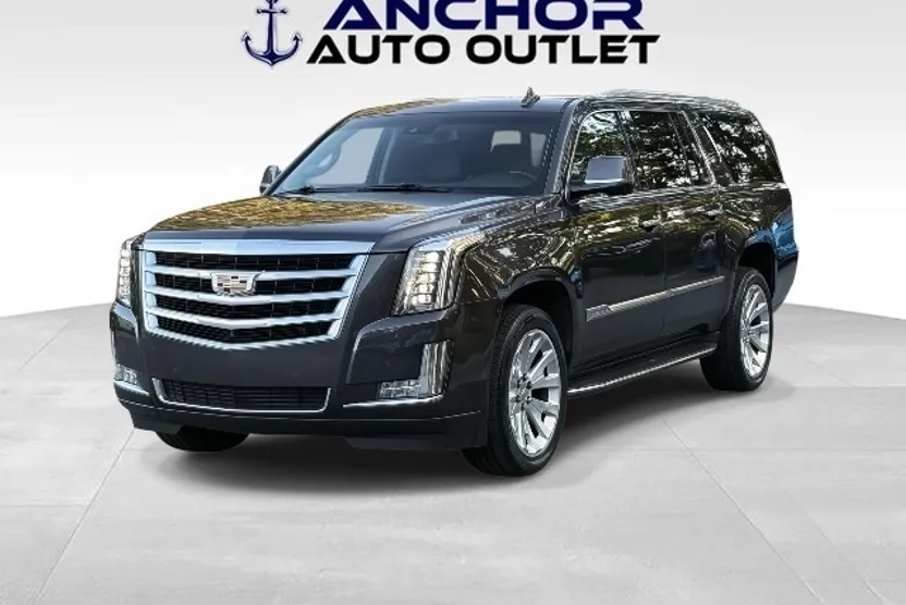 2016 Cadillac Escalade ESV Luxury photo 1