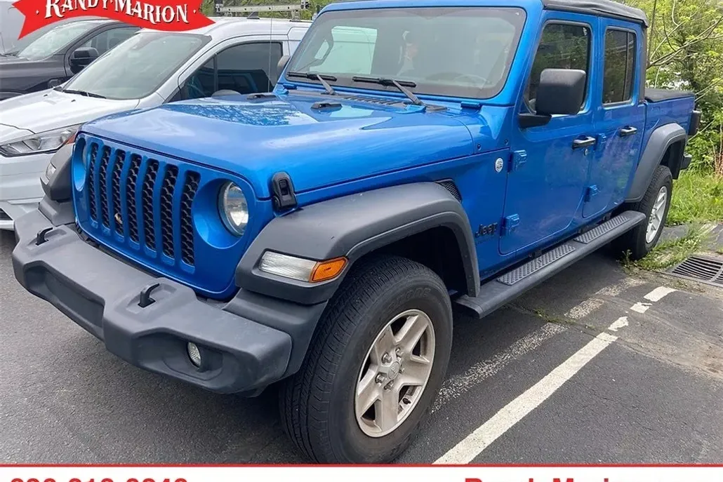 2020 Jeep Gladiator Sport photo 1