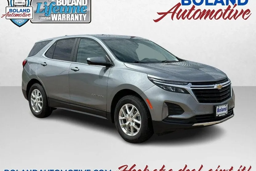 2023 Chevrolet Equinox LT photo 1