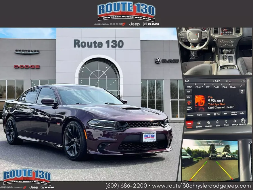 2022 Dodge Charger Scat Pack photo 1