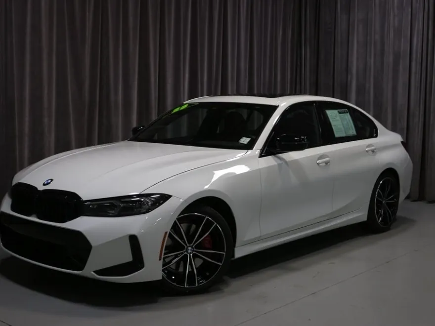 2023 Bmw 330i xDrive Sedan photo 1