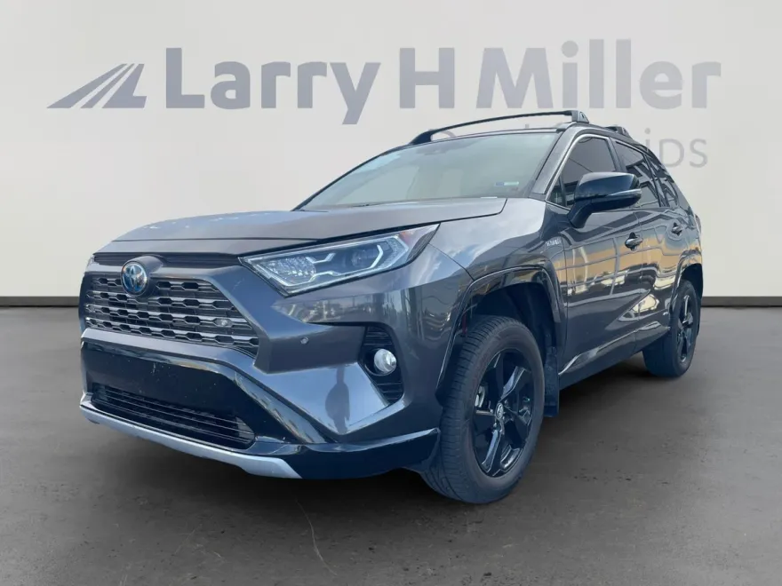 2021 Toyota RAV4 XSE photo 1
