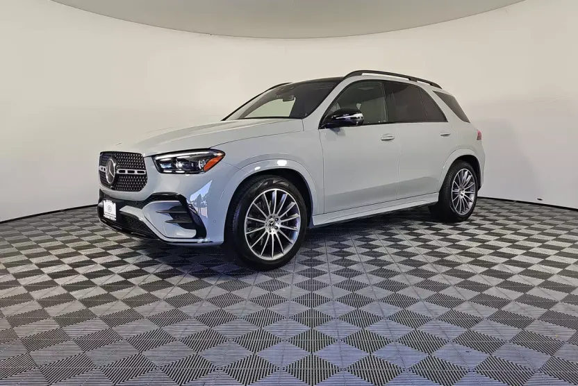 2024 Mercedes Benz GLE 450 photo 1