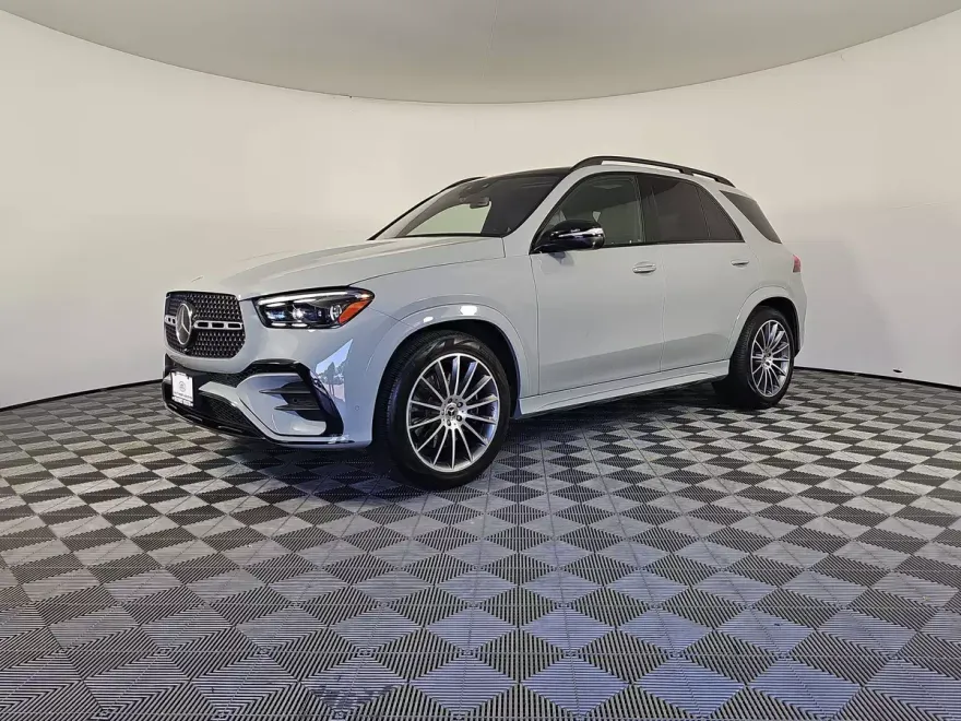 2024 Mercedes Benz GLE 450 photo 1