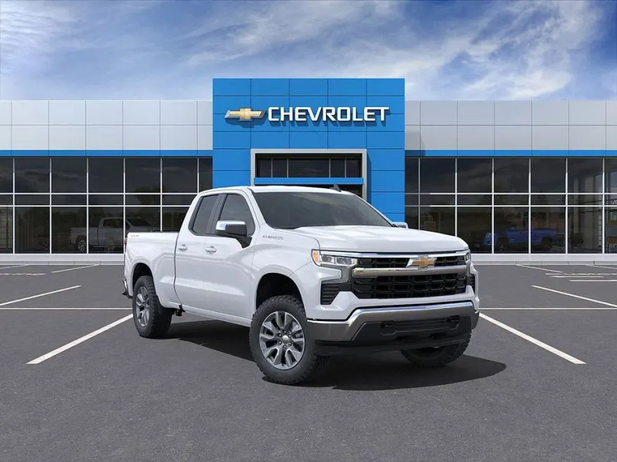 2025 Chevrolet Silverado 1500 LT photo 1