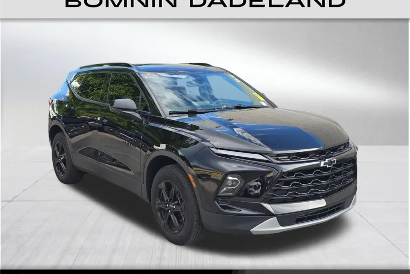 2023 Chevrolet Blazer 2LT photo 1