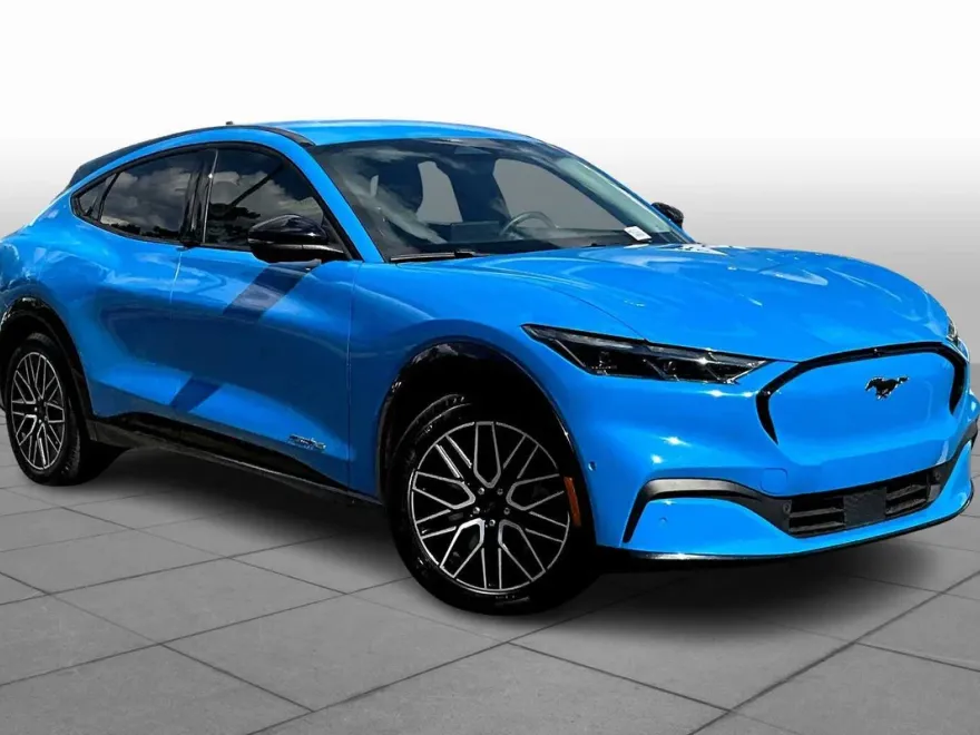 2024 Ford Mustang Mach-E Premium photo 1