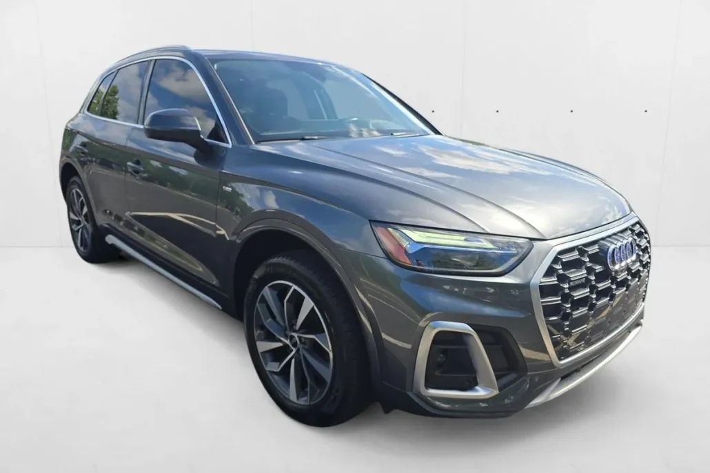 2024 Audi Q5 S line Premium Plus photo 1