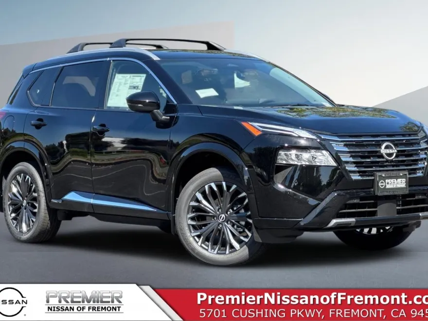 2026 Nissan Rogue Platinum photo 1