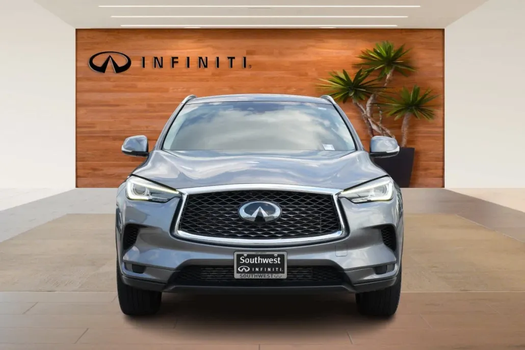 2023 Infiniti QX50 Luxe photo 1