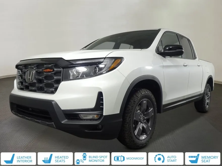 2025 Honda Ridgeline TrailSport photo 1