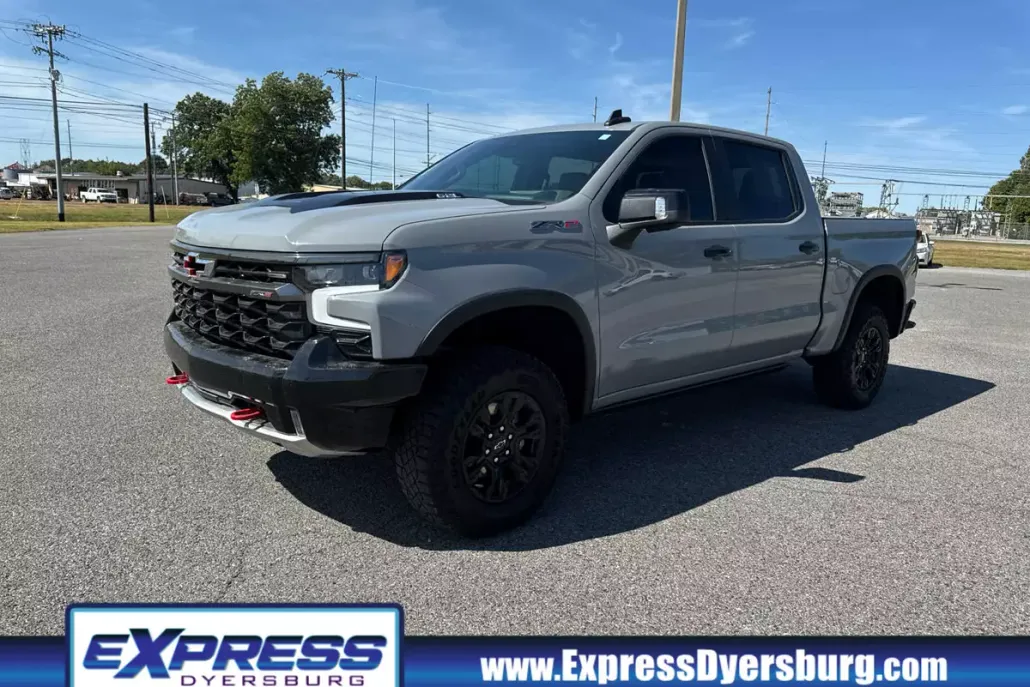2024 Chevrolet Silverado 1500 ZR2 photo 1