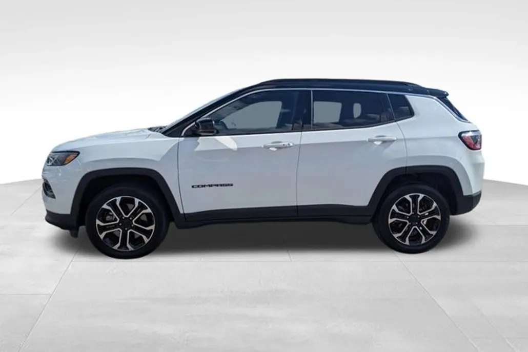 2023 Jeep Compass Limited photo 1