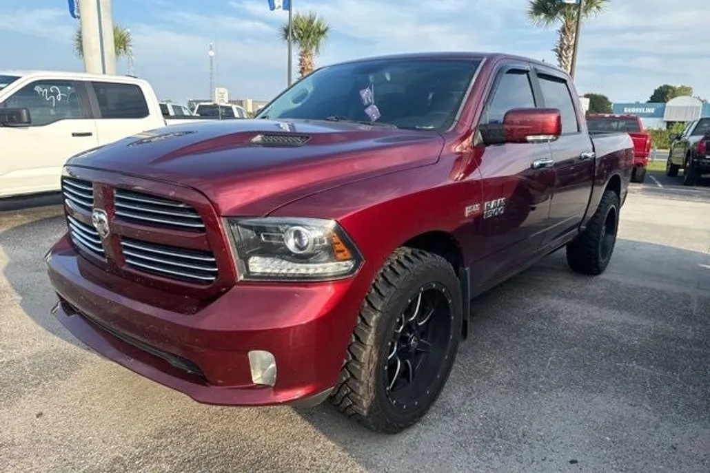 2017 Ram 1500 Sport photo 1