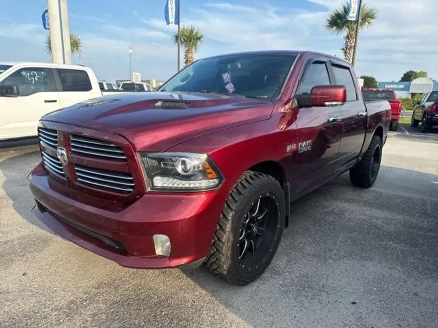 2017 Ram 1500 Sport photo 1
