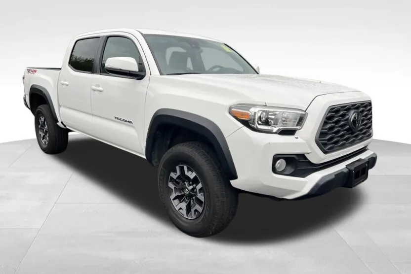2022 Toyota Tacoma TRD SR5 V6 photo 1