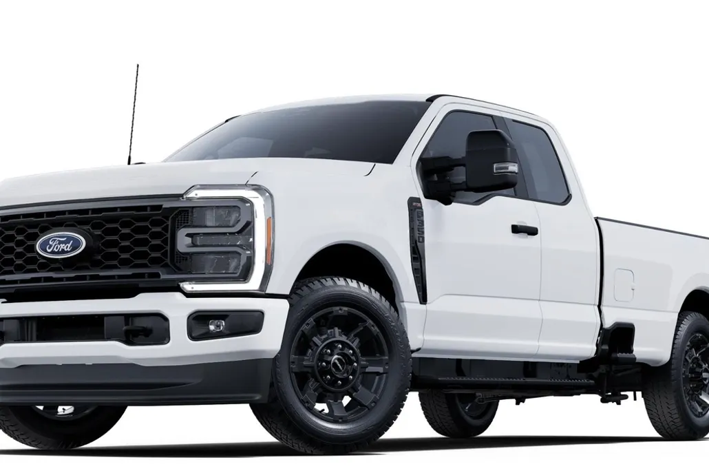 2025 Ford F-350 XL photo 1