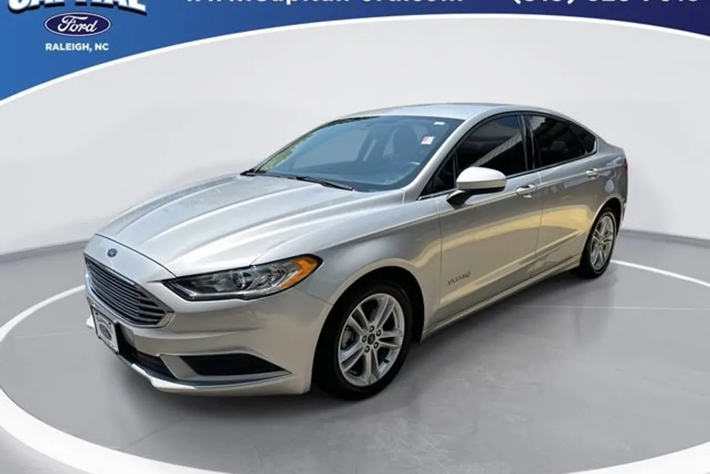 2018 Ford Fusion Hybrid S photo 1