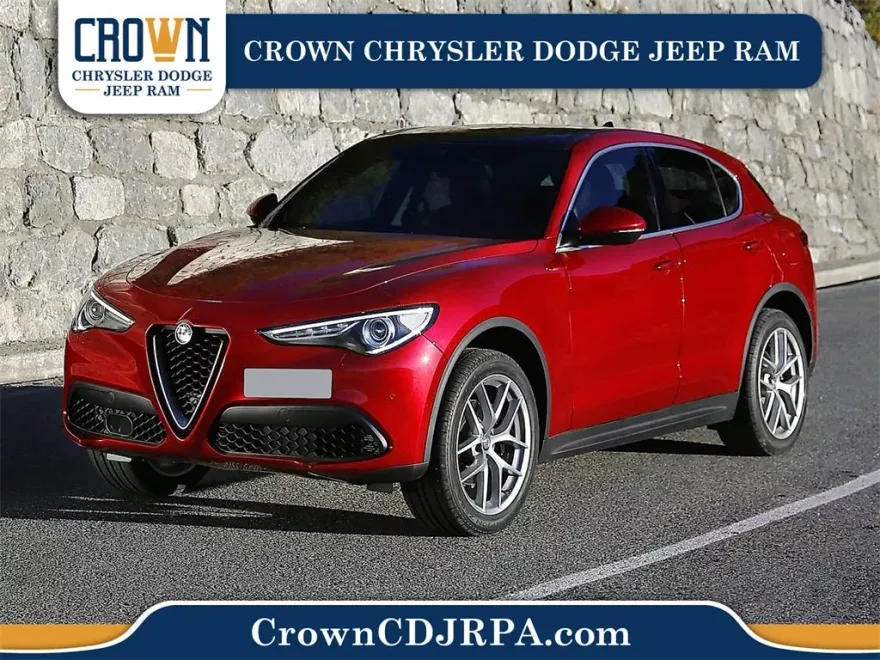 2019 Alfa Romeo Stelvio Ti photo 1