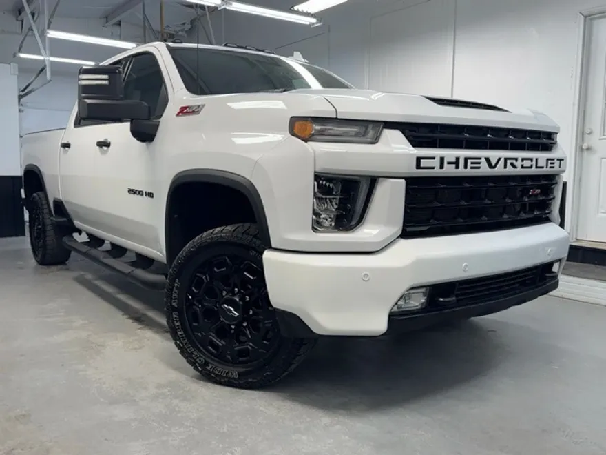 2022 Chevrolet Silverado 2500HD LTZ photo 1