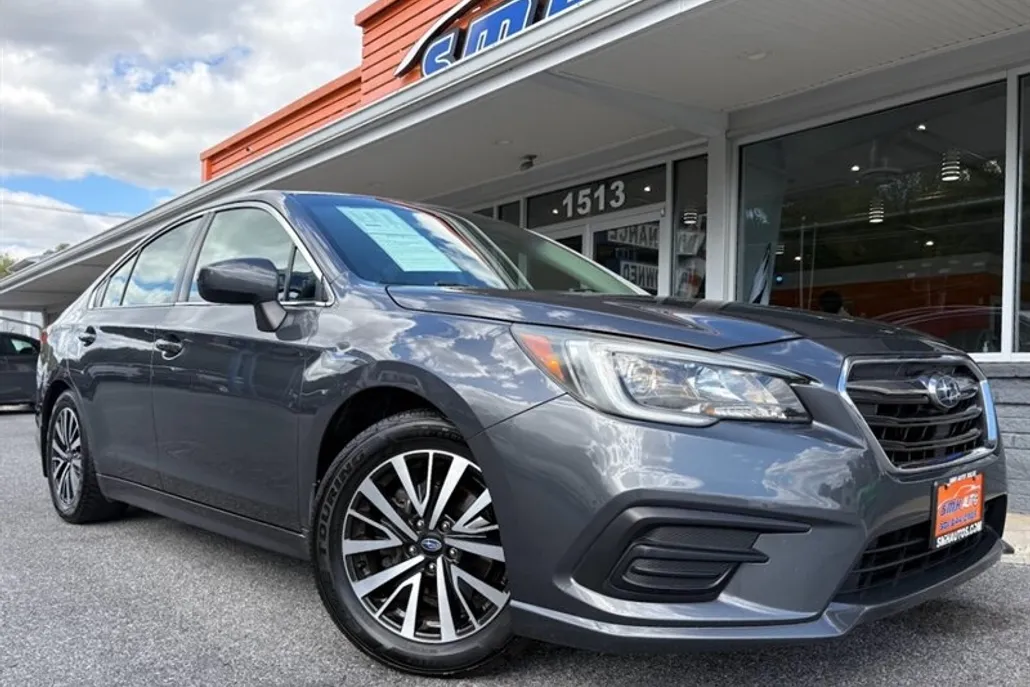 2018 Subaru Legacy 2.5i Premium photo 1
