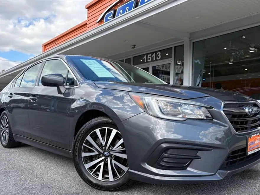 2018 Subaru Legacy 2.5i Premium photo 1