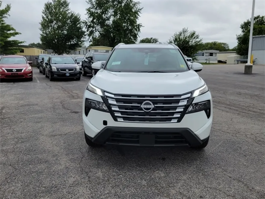2026 Nissan Rogue SV photo 1