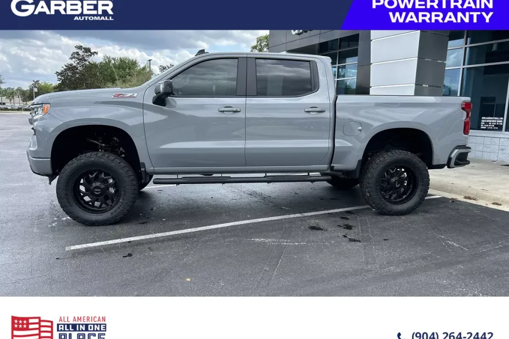 2025 Chevrolet Silverado 1500 RST photo 1