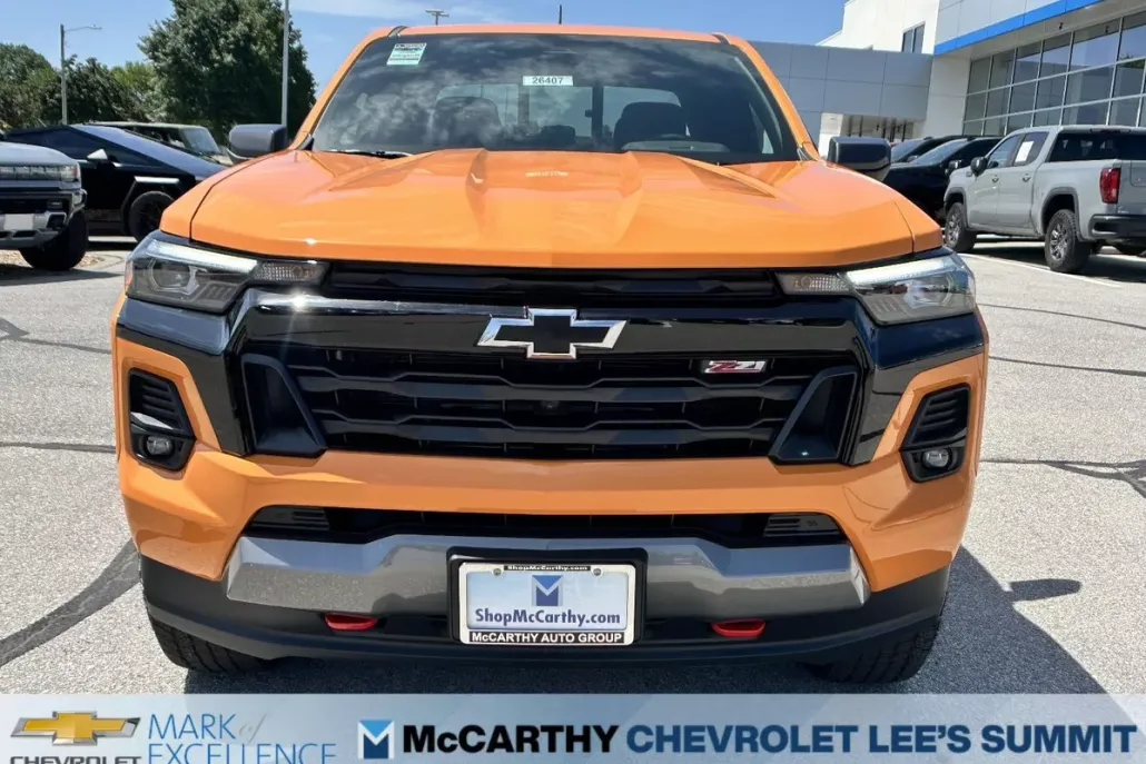 2025 Chevrolet Colorado Z71 photo 1