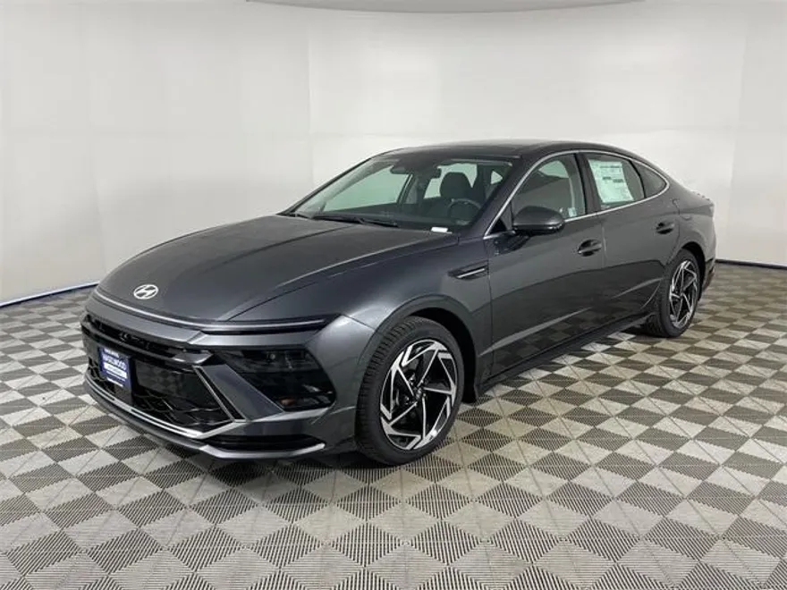 2025 Hyundai Sonata SEL Convenience photo 1
