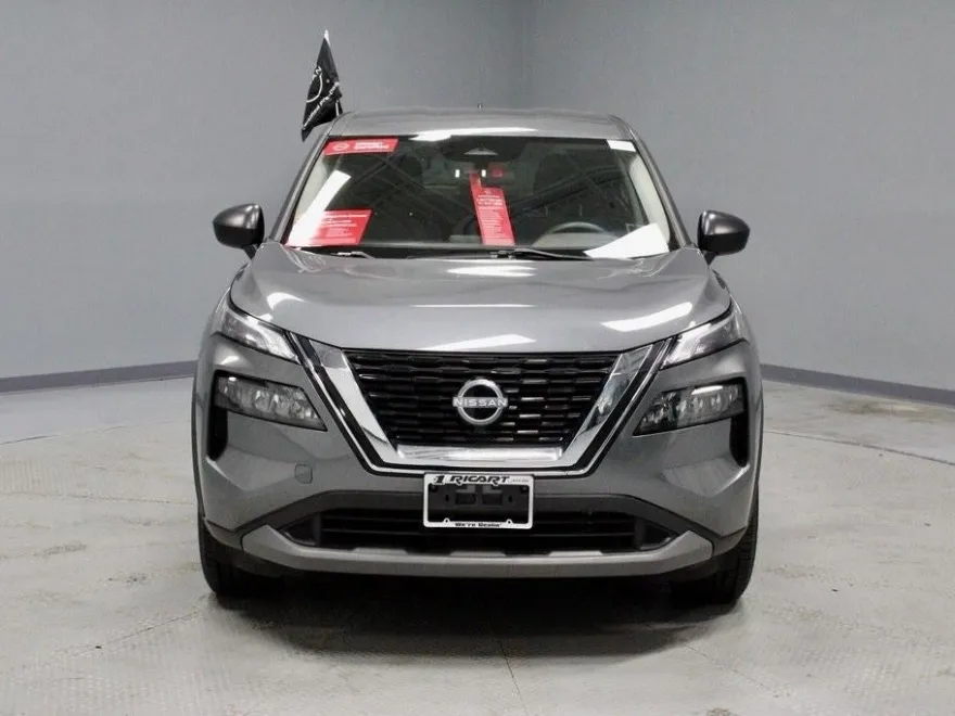 2023 Nissan Rogue S photo 1