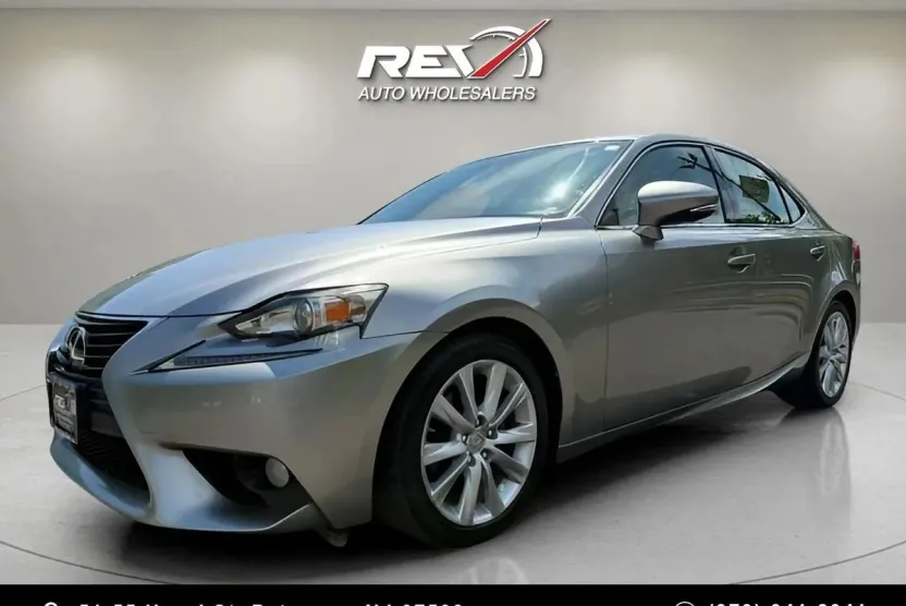2014 Lexus IS 250 photo 1