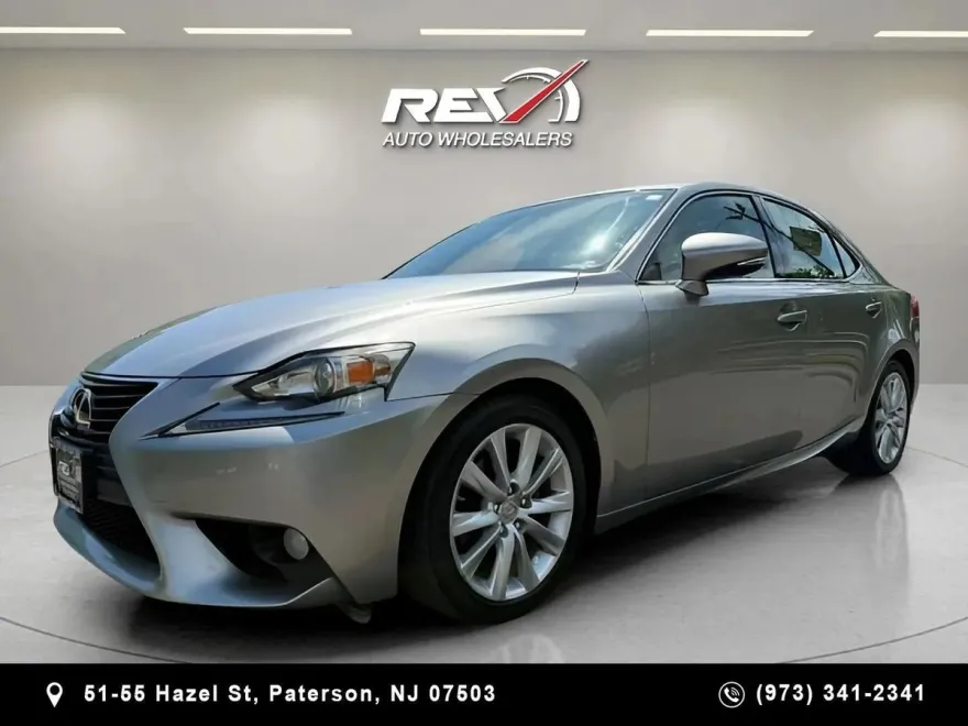 2014 Lexus IS 250 photo 1