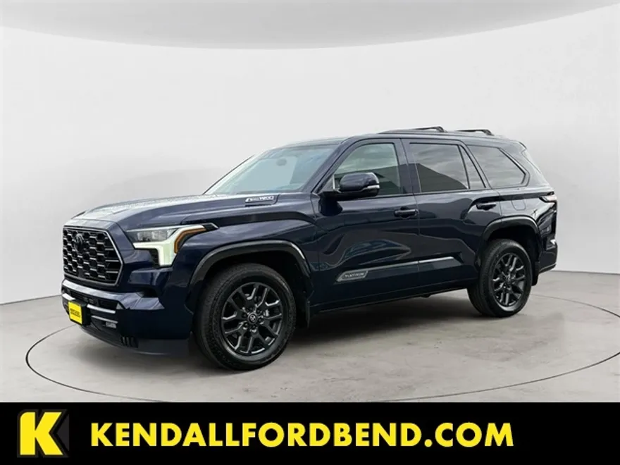 2025 Toyota Sequoia Platinum photo 1
