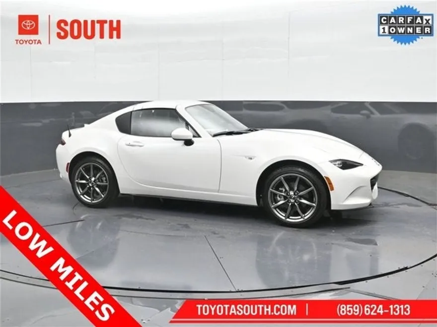 2023 Mazda MX-5 Miata Grand Touring Miata RF photo 1