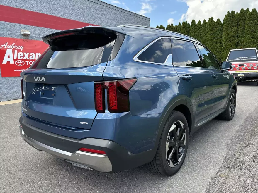 2025 Kia Sorento Hybrid EX photo 1