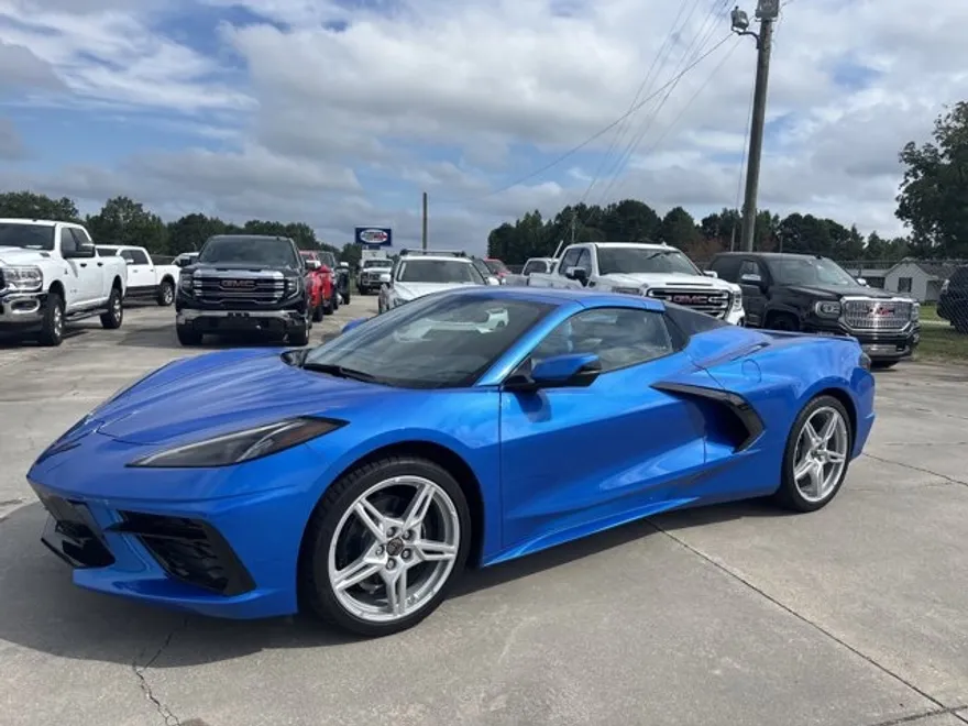 2024 Chevrolet Corvette Stingray Convertible 3LT photo 1