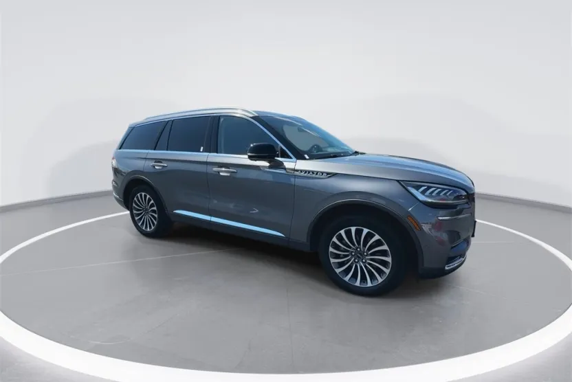 2023 Lincoln Aviator Reserve photo 1
